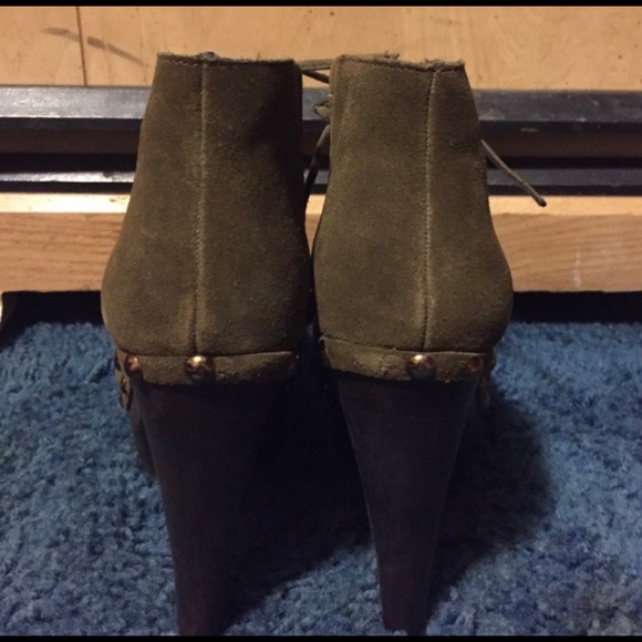 Lace up booties - Picture 3 of 3